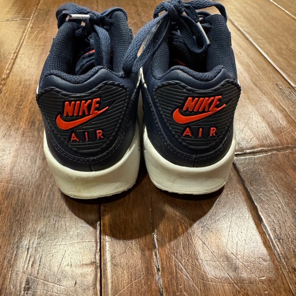 2023 Air Max 90 Leather GS 'Obsidian Track Red' 5.5Y - Picture 4 of 5